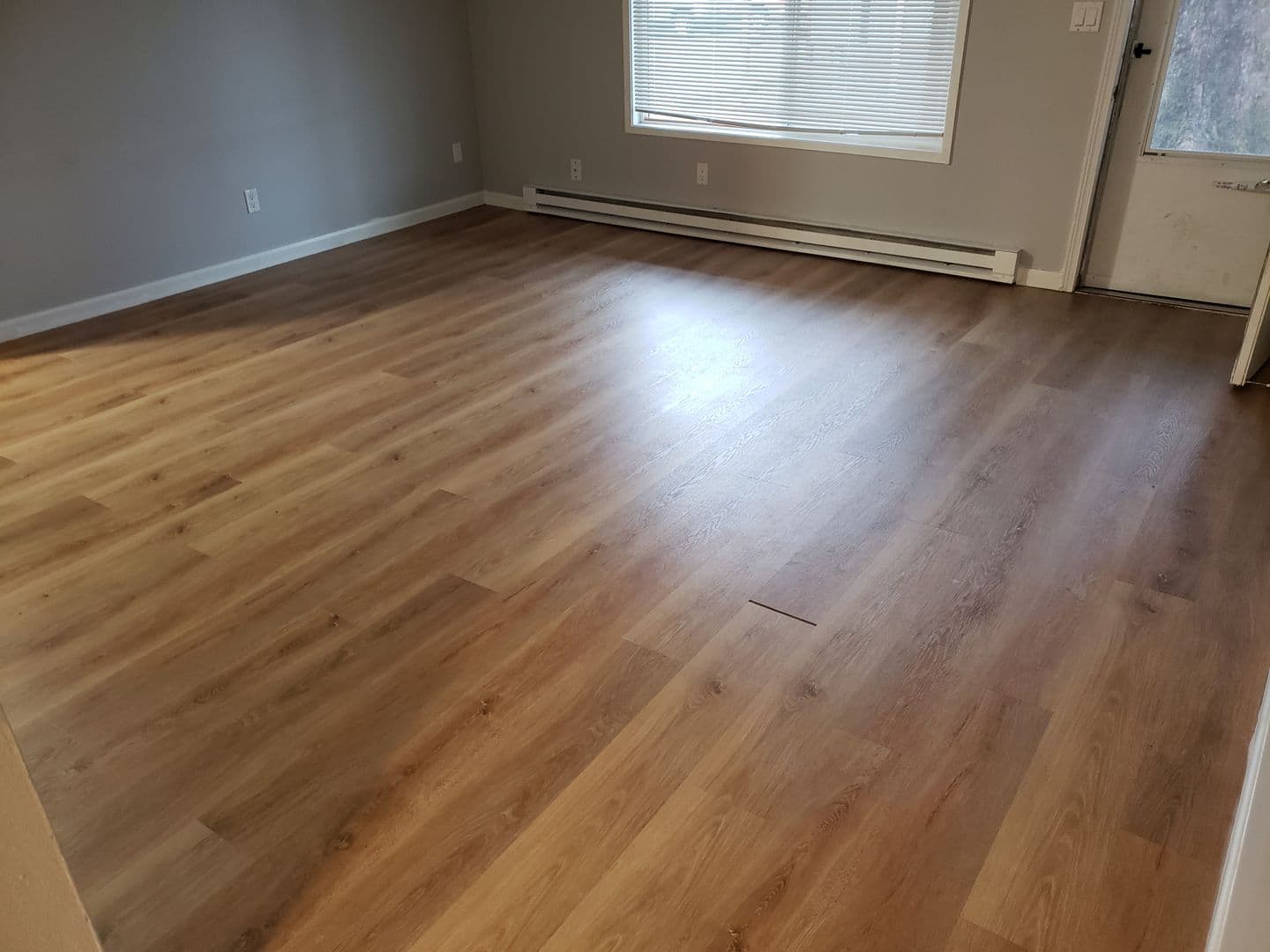 Milwaukie Apartment: 7015 Se Lake Rd