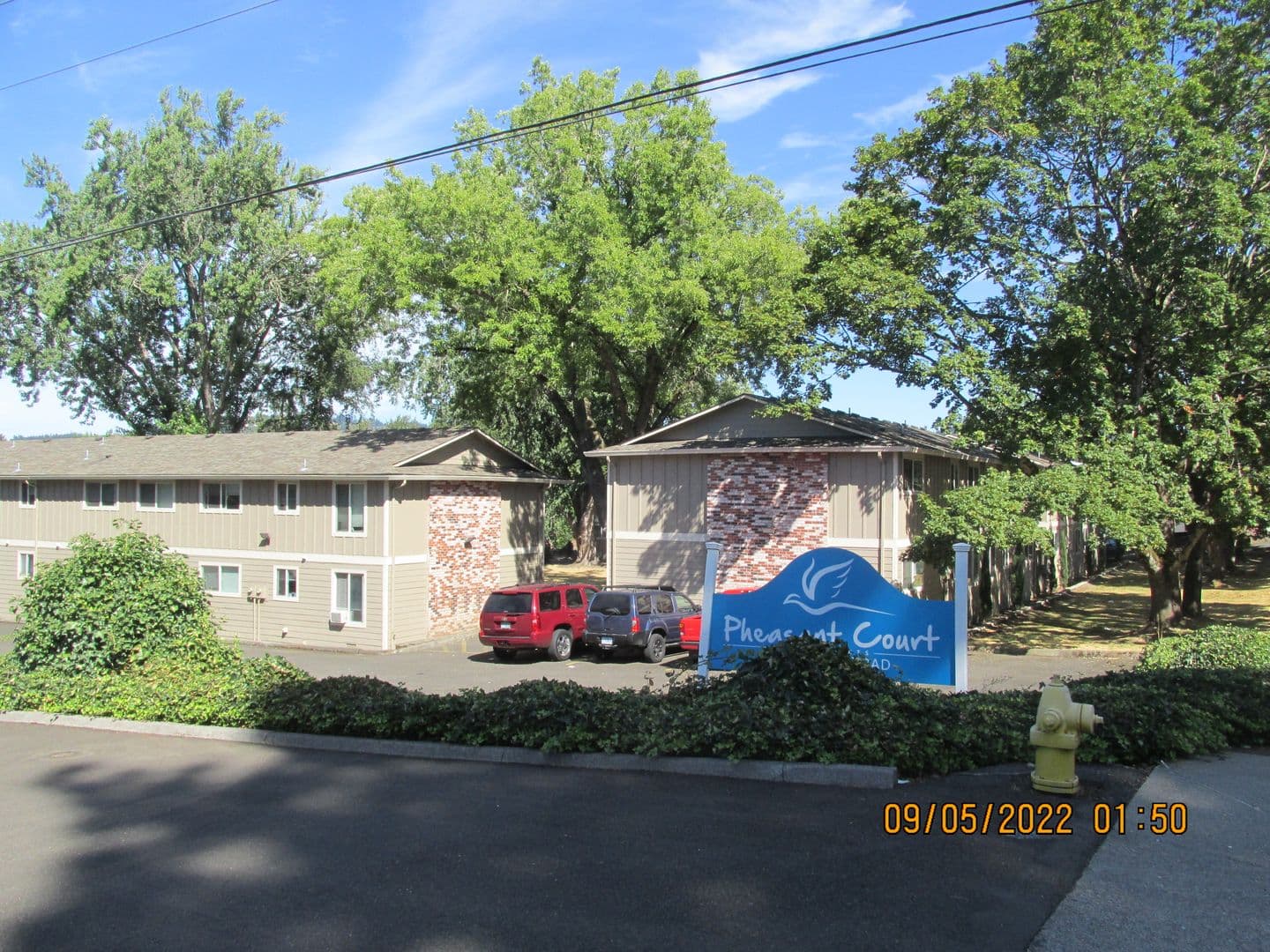 Milwaukie Apartment: 7015 Se Lake Rd