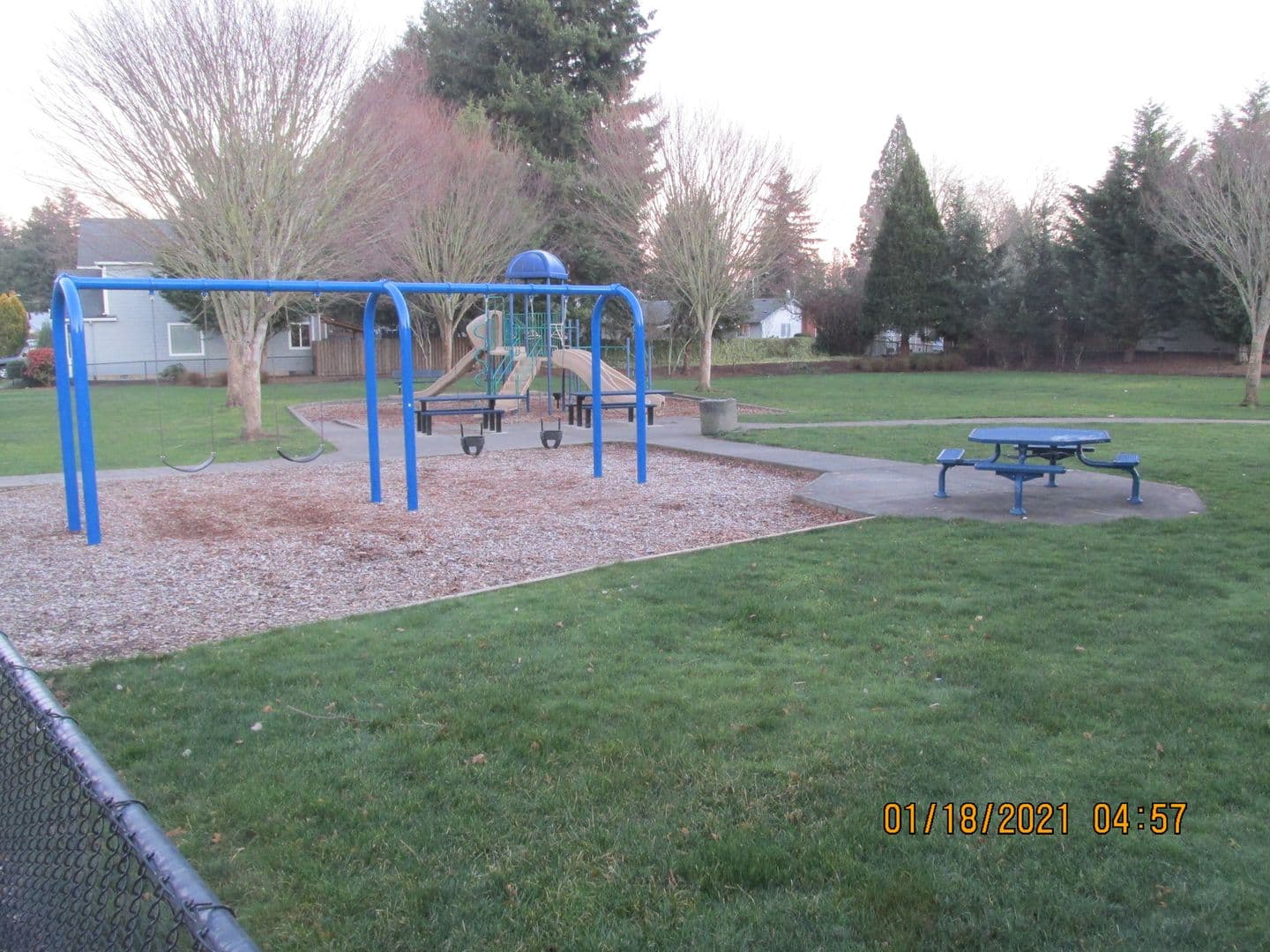 Troutdale House: 1651 SW Miranda Pl