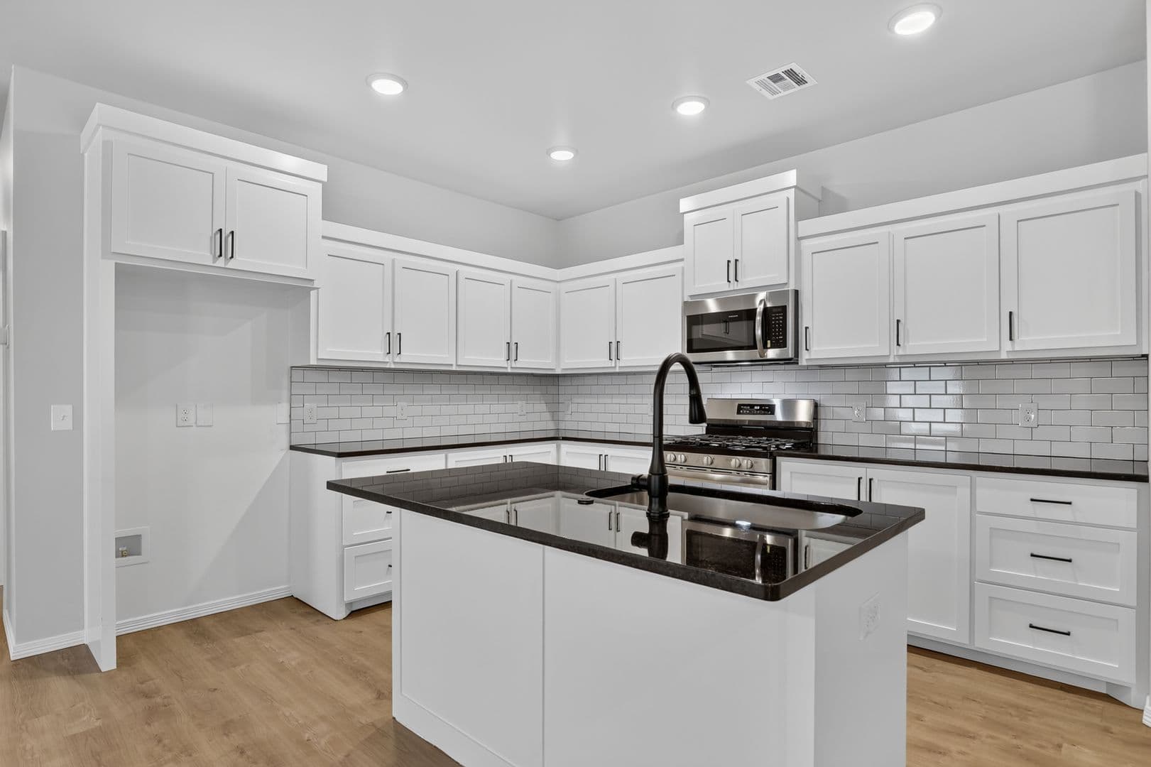 Piedmont Apartment: 13616 & 13620 Calli Court