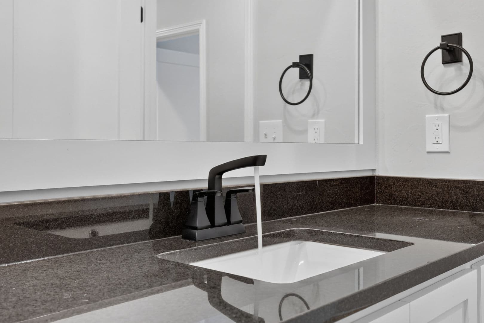 Piedmont Apartment: 13616 & 13620 Calli Court