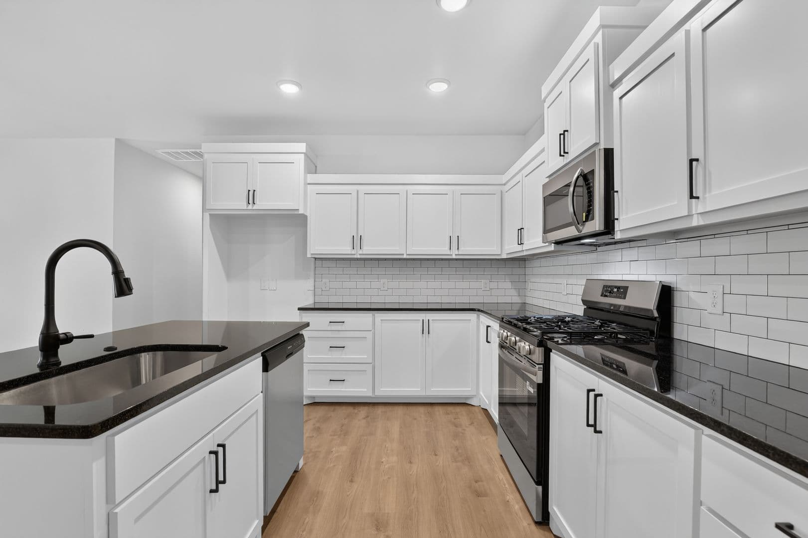 Piedmont Apartment: 13616 & 13620 Calli Court