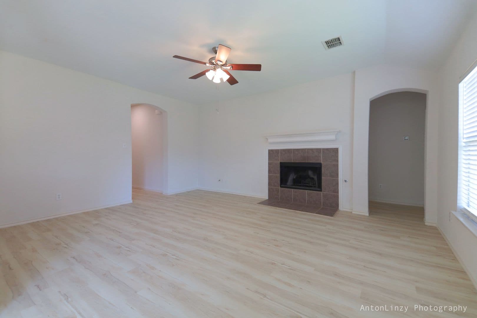 Forney House: 122 Redbud Dr