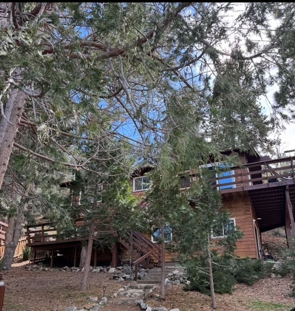 PINE MOUNTAIN CLUB House: 15912 ZURICH WAY