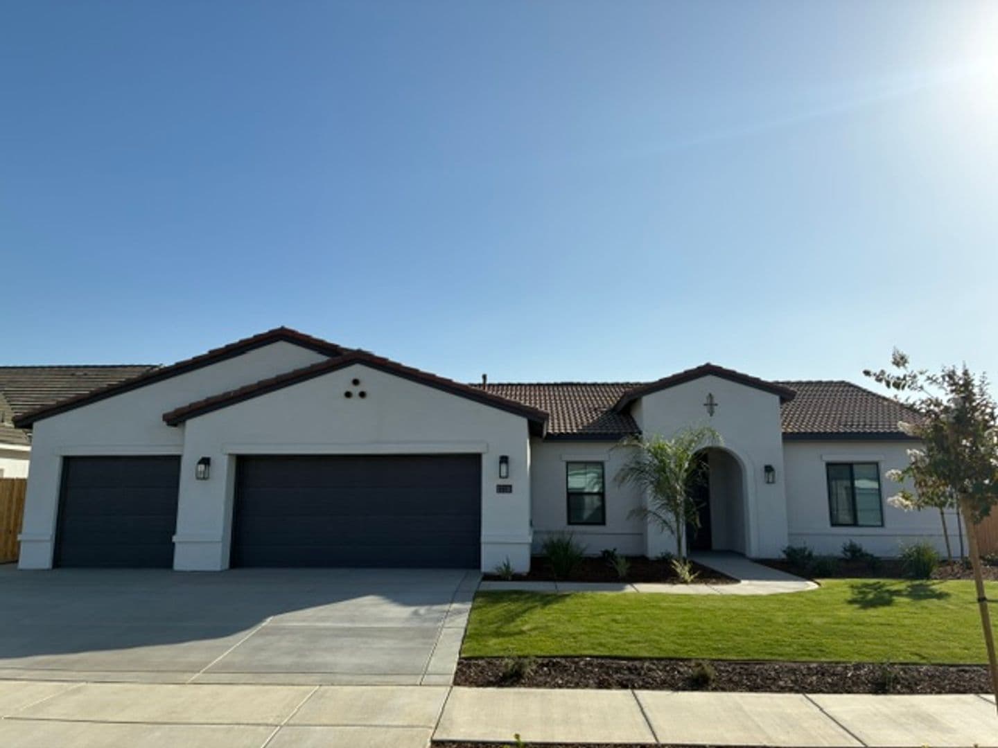 BAKERSFIELD House: 17115 LOVATO LN