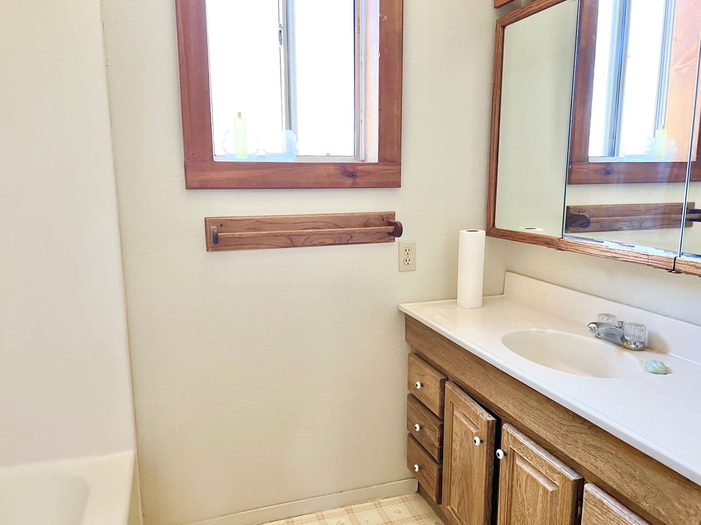 PINE MOUNTAIN CLUB House: 16420 HURON DR