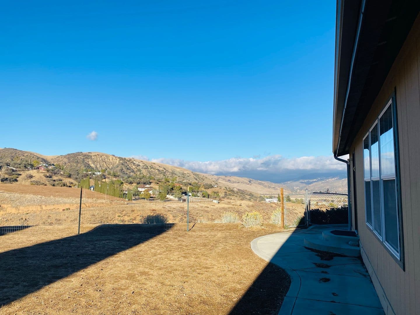 LEBEC House: 801 CUDDY CANYON RD