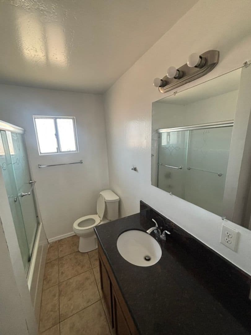 WASCO Apartment: 542 D ST