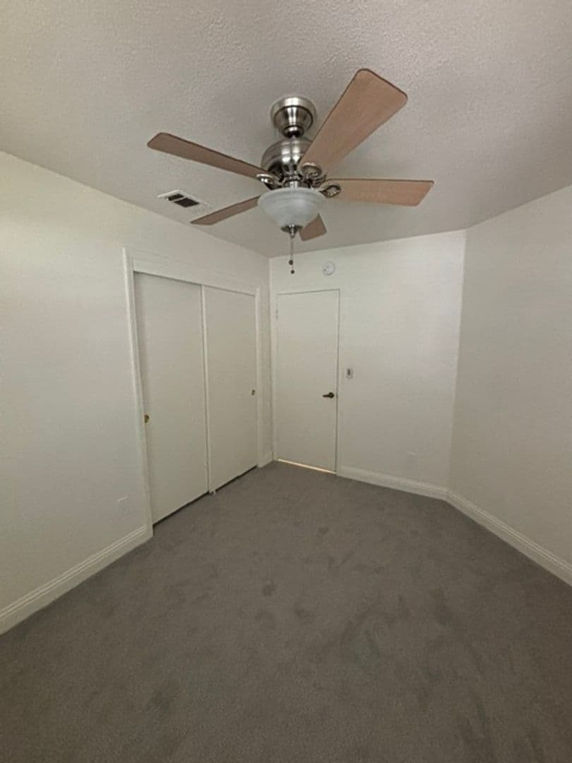 BAKERSFIELD House: 11009 BAHIA CT