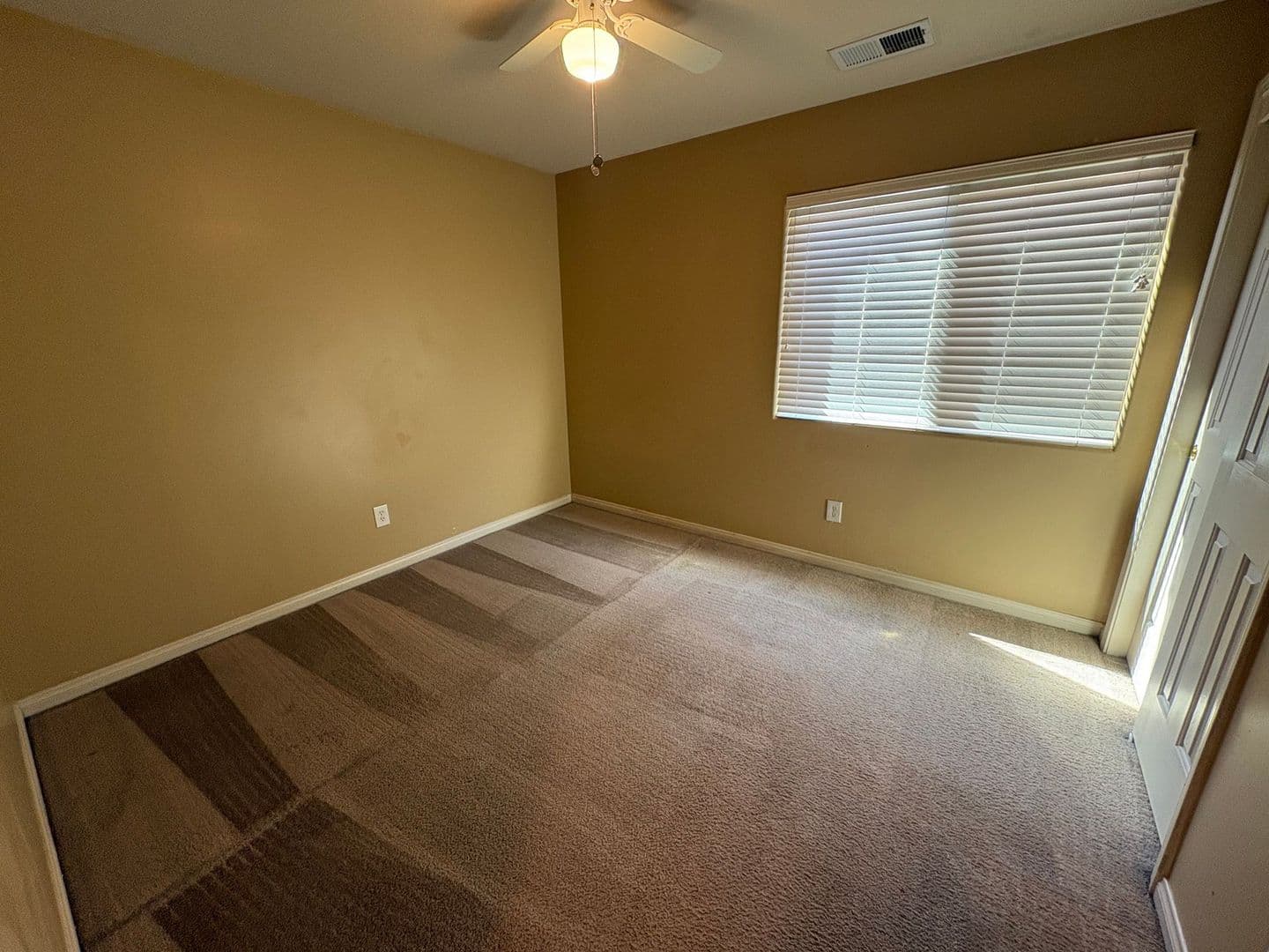 BAKERSFIELD House: 12510 STEMPLE DR