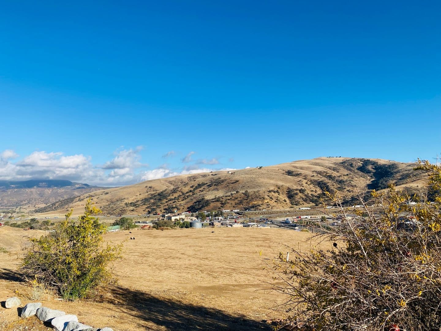 LEBEC House: 801 CUDDY CANYON RD