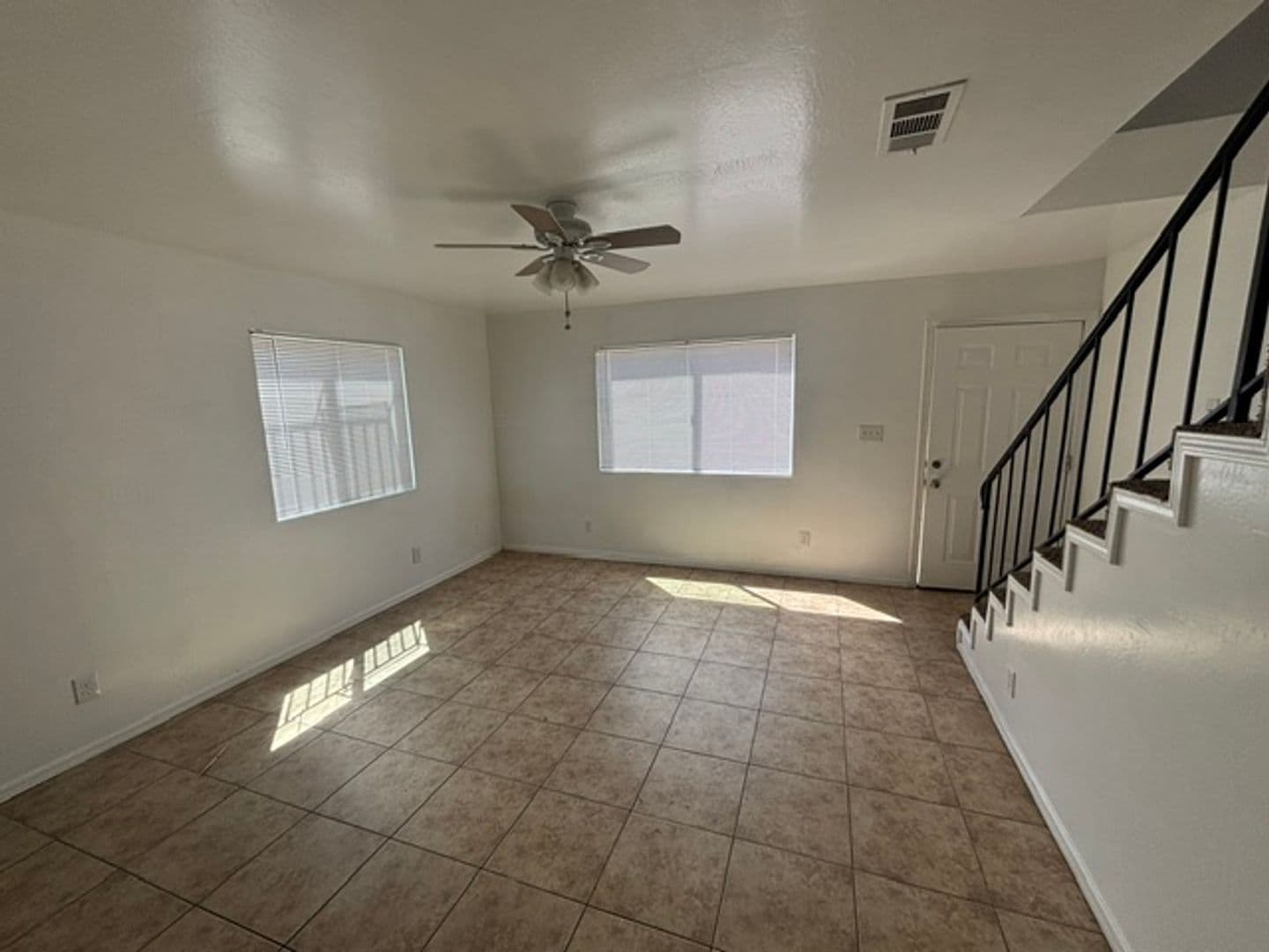 WASCO Apartment: 542 D ST