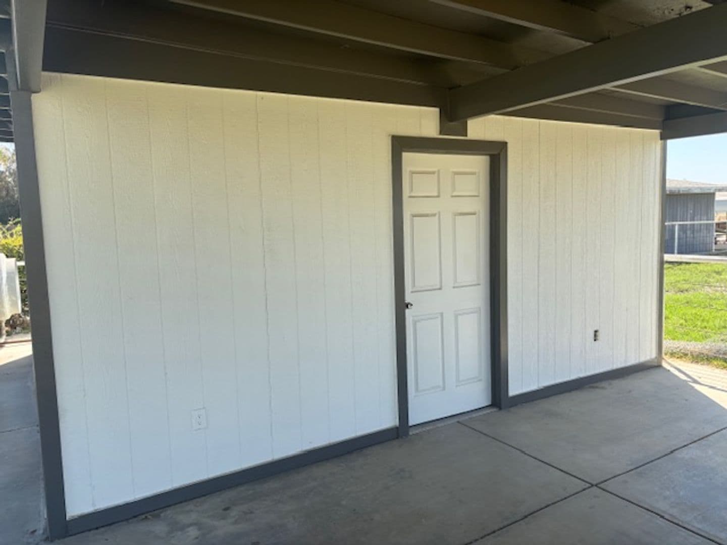 BAKERSFIELD House: 1555 KUHIO ST.