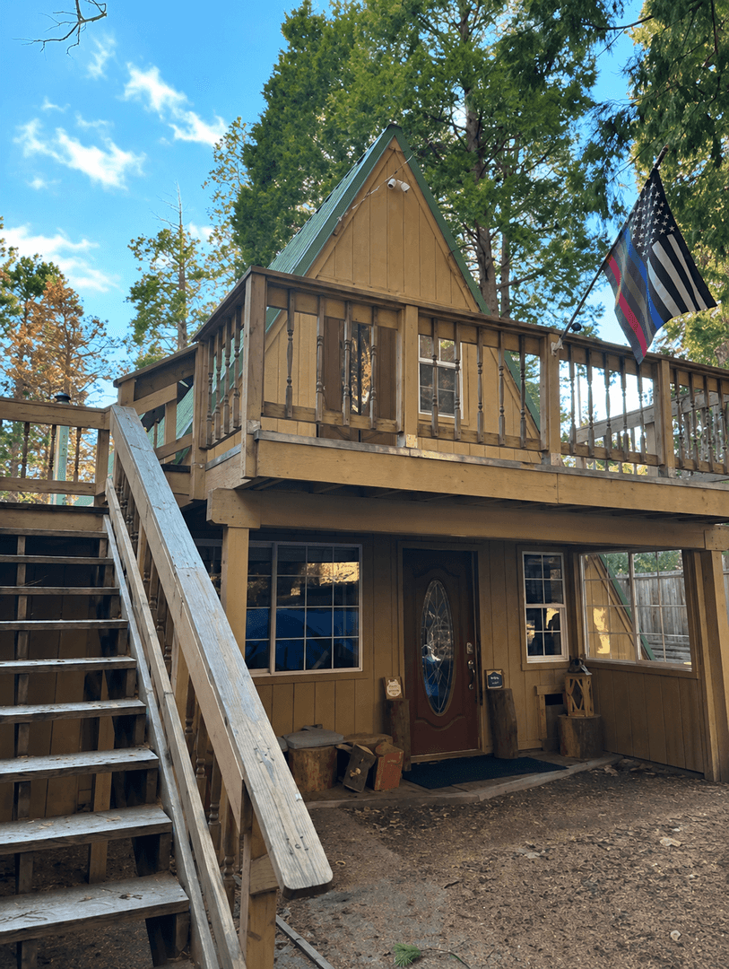 WOFFORD HEIGHTS House: 10905 ELM DR.