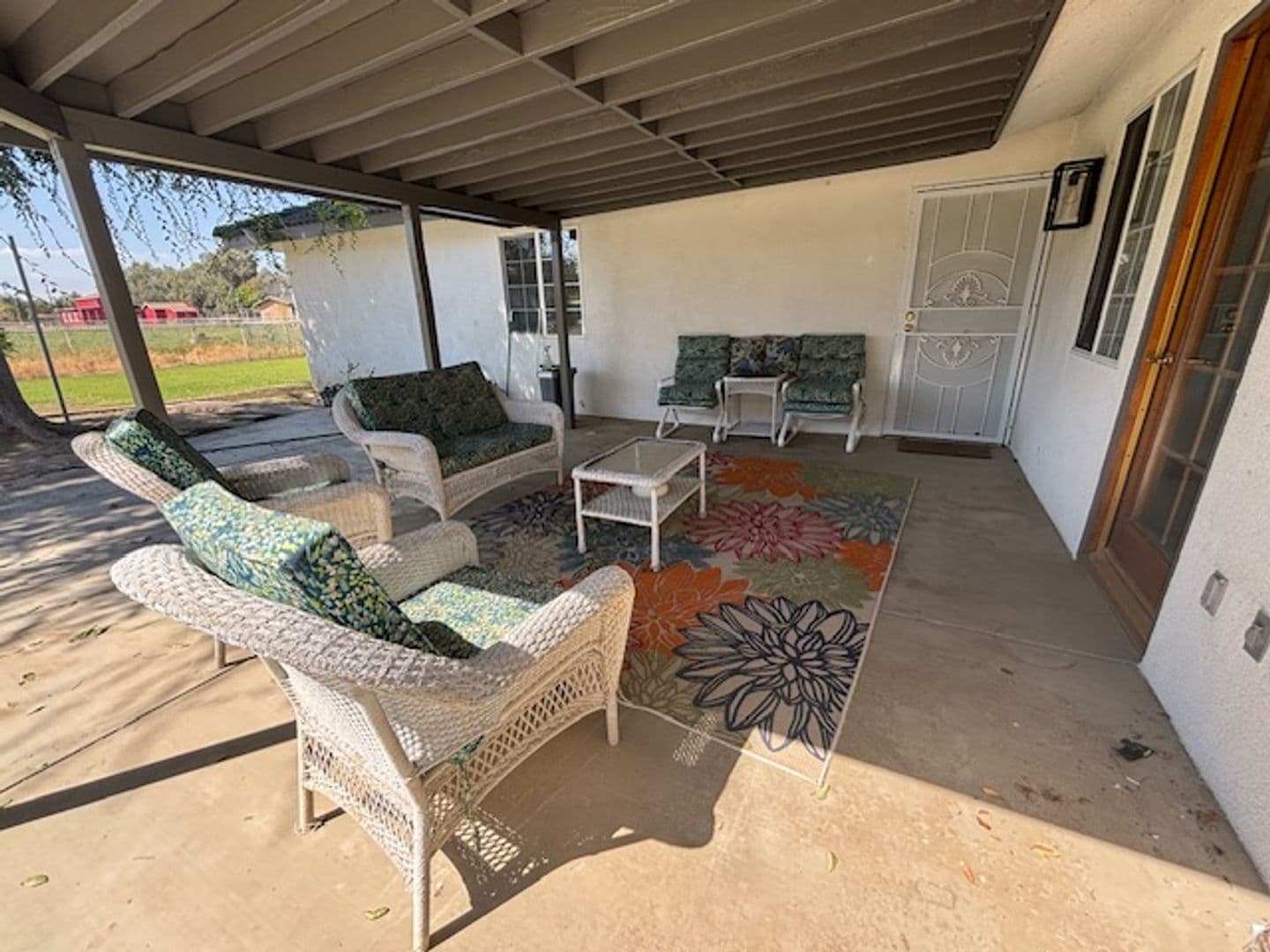 BAKERSFIELD House: 1555 KUHIO ST.