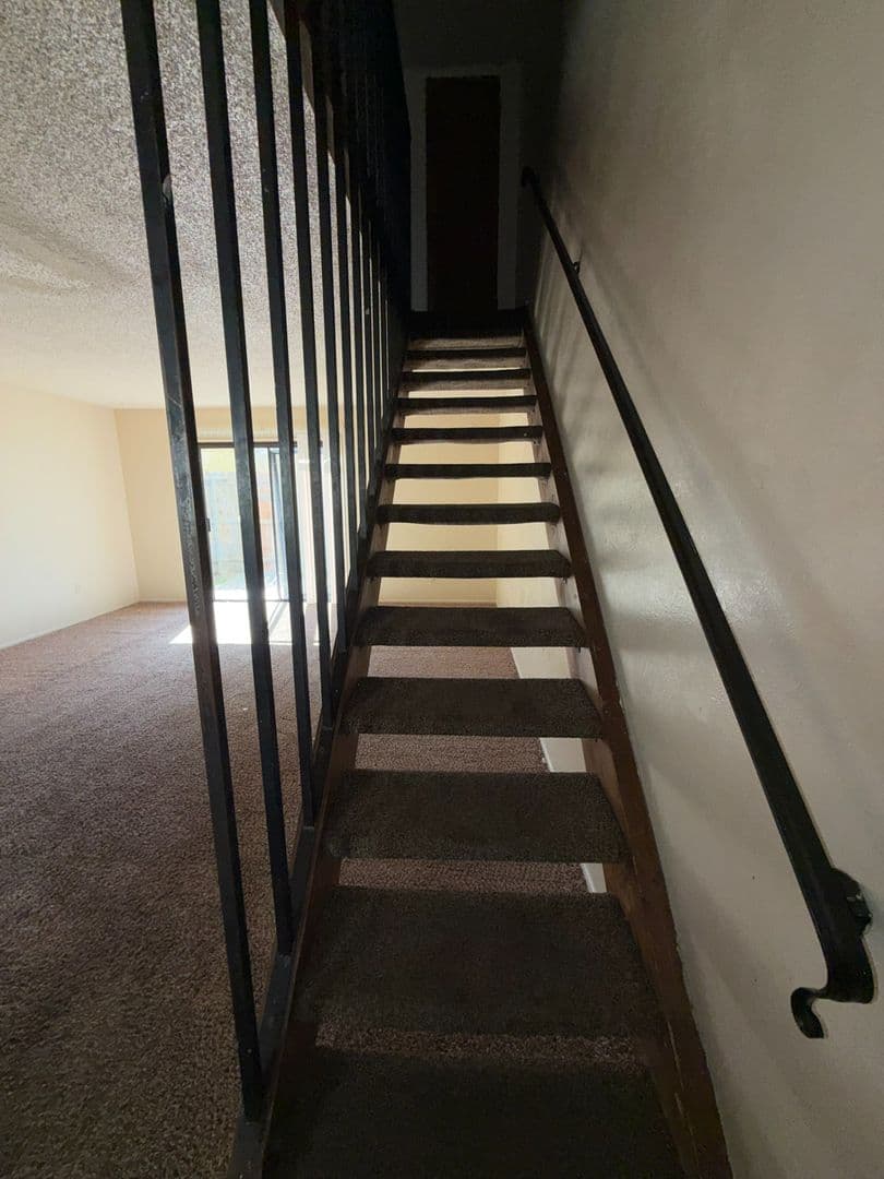 BAKERSFIELD Apartment: 4501 ISLA VERDE ST (A-D)