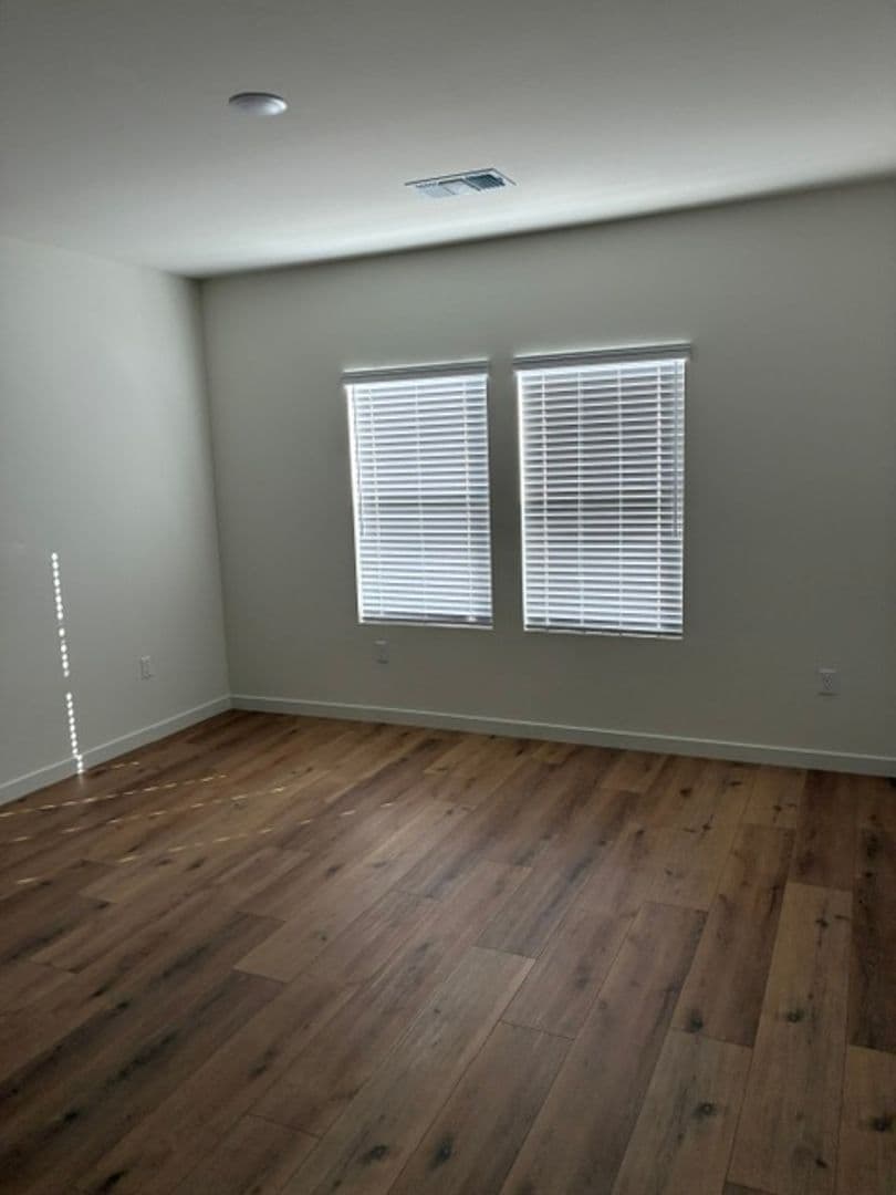 BAKERSFIELD House: 17115 LOVATO LN