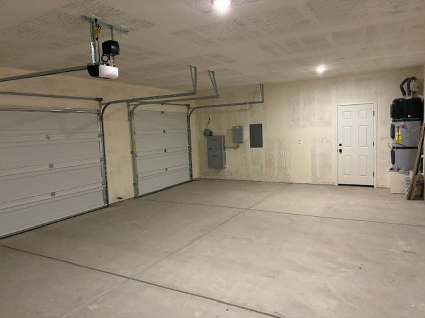 BAKERSFIELD House: 17115 LOVATO LN