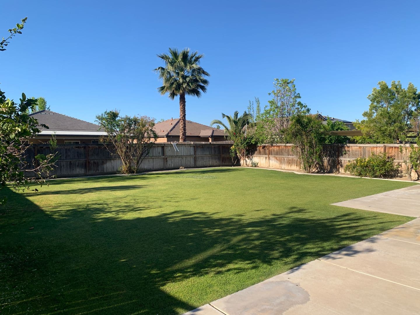 BAKERSFIELD House: 11717 CALIFORNIA POPPY DR