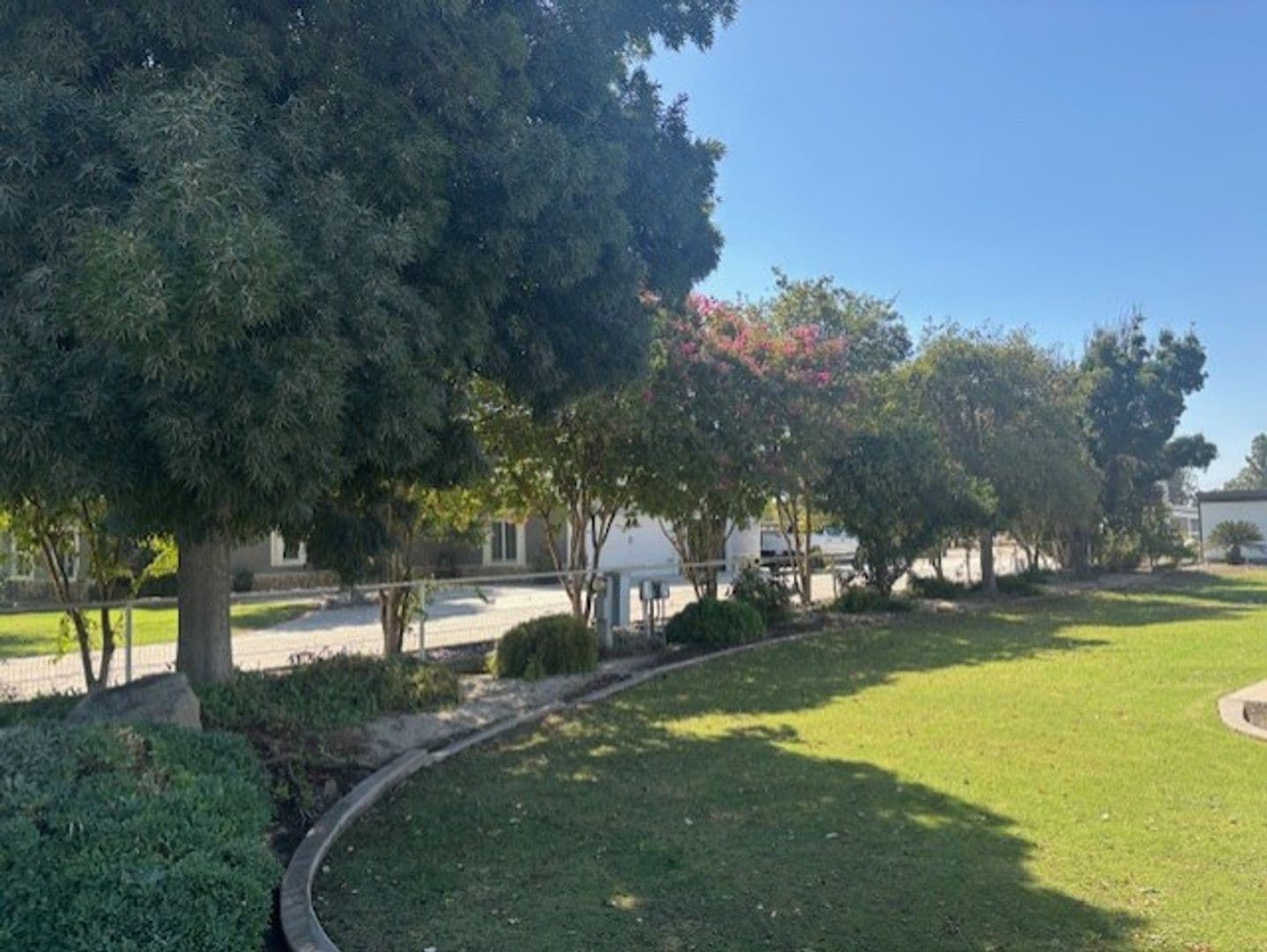BAKERSFIELD House: 1555 KUHIO ST.