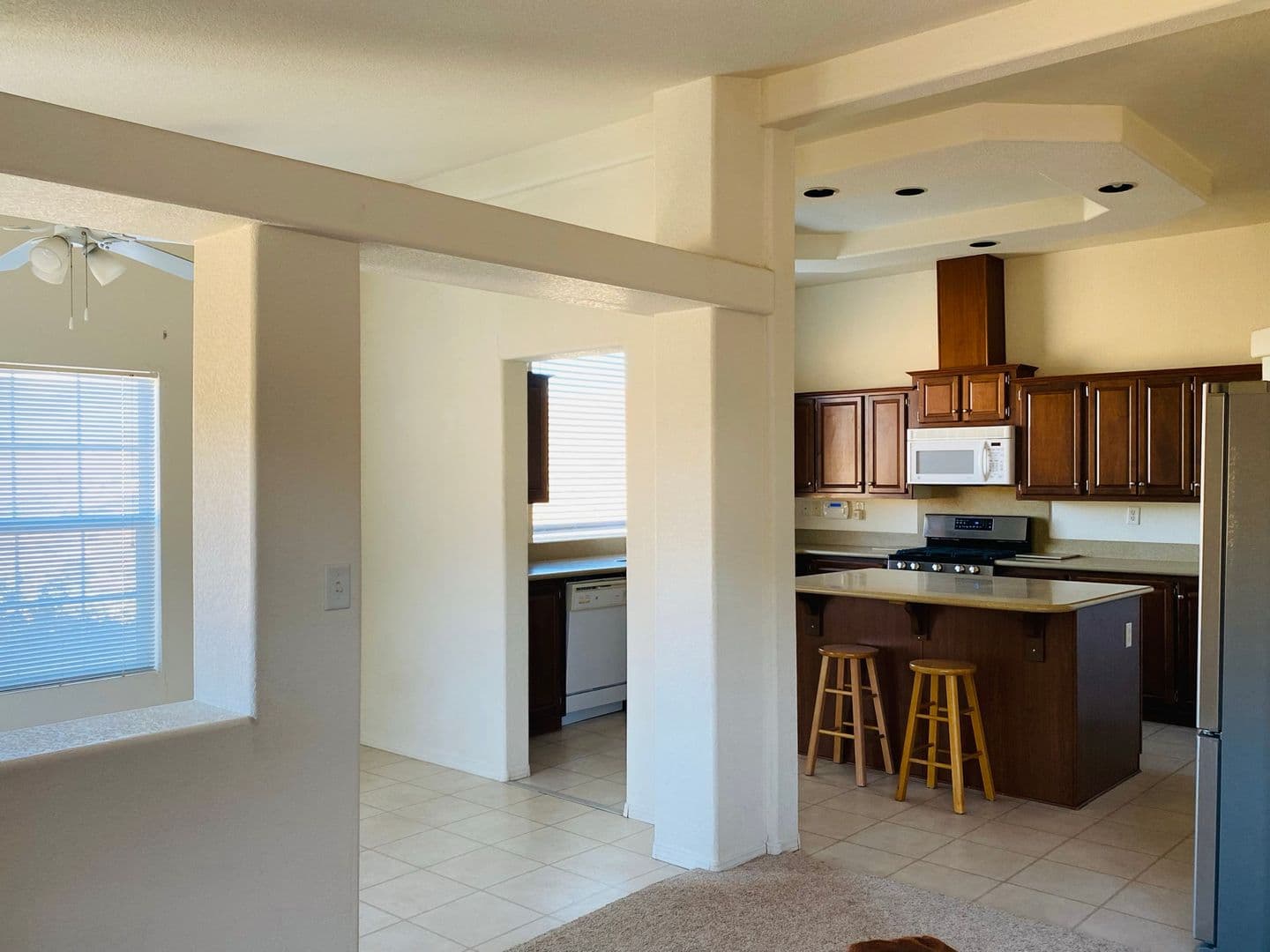 LEBEC House: 801 CUDDY CANYON RD