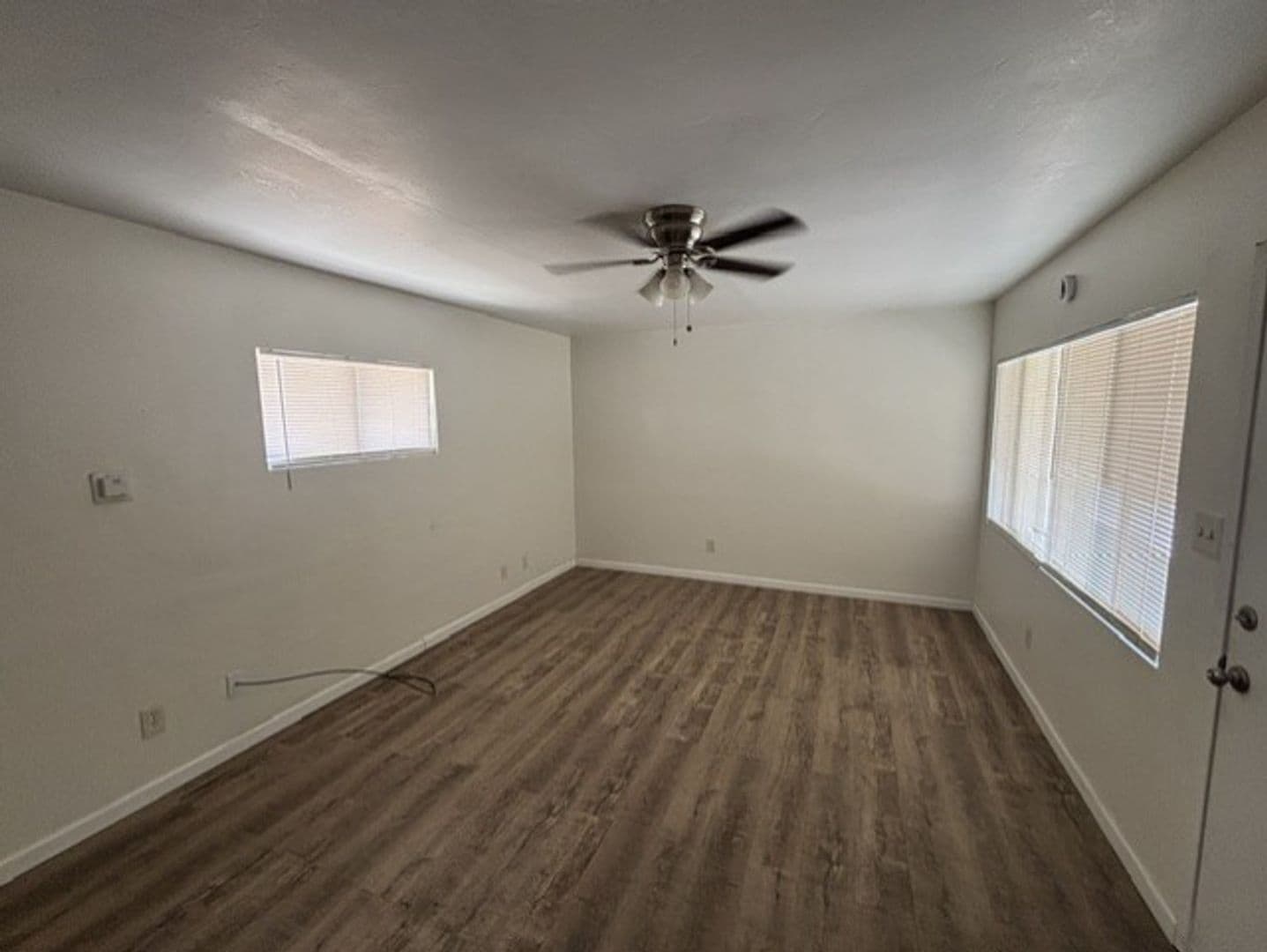 BAKERSFIELD Apartment: 319 HOLTBY ROAD