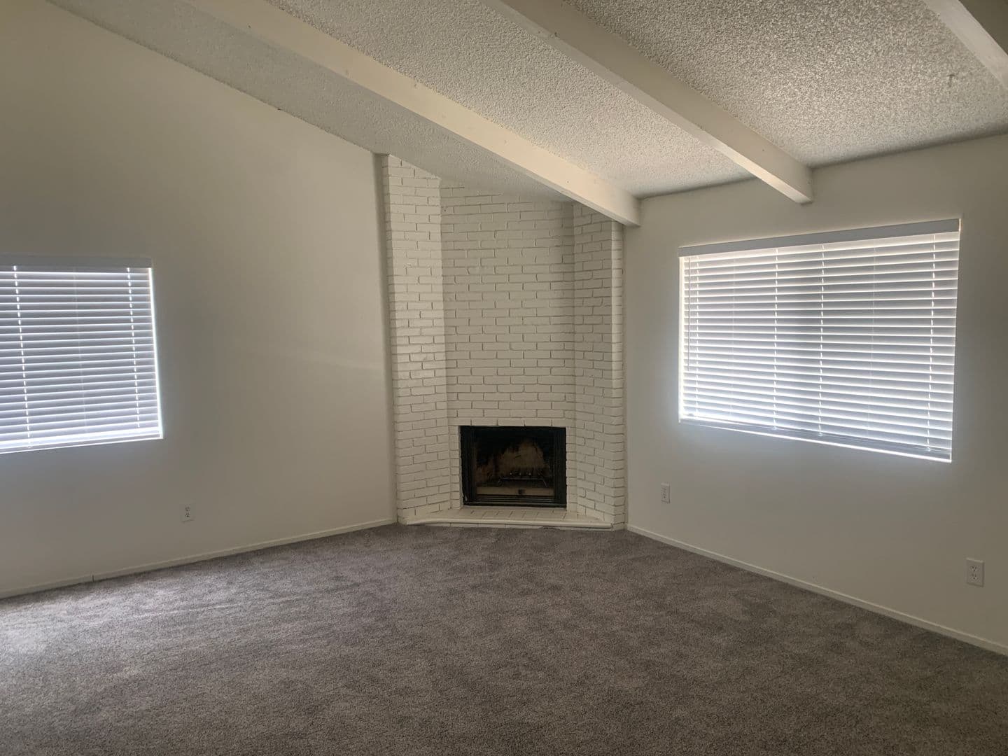 BAKERSFIELD Apartment: 701 DESERET WAY