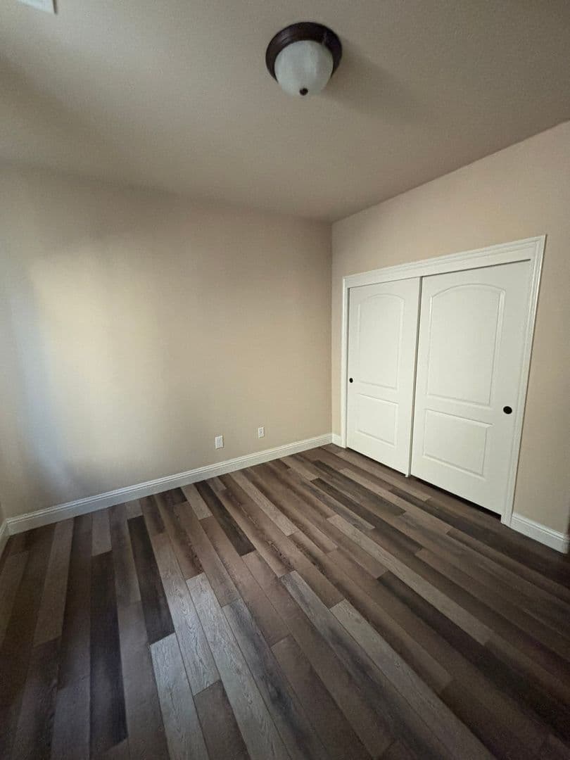 BAKERSFIELD House: 14802 YELLOW LUPINE DR.