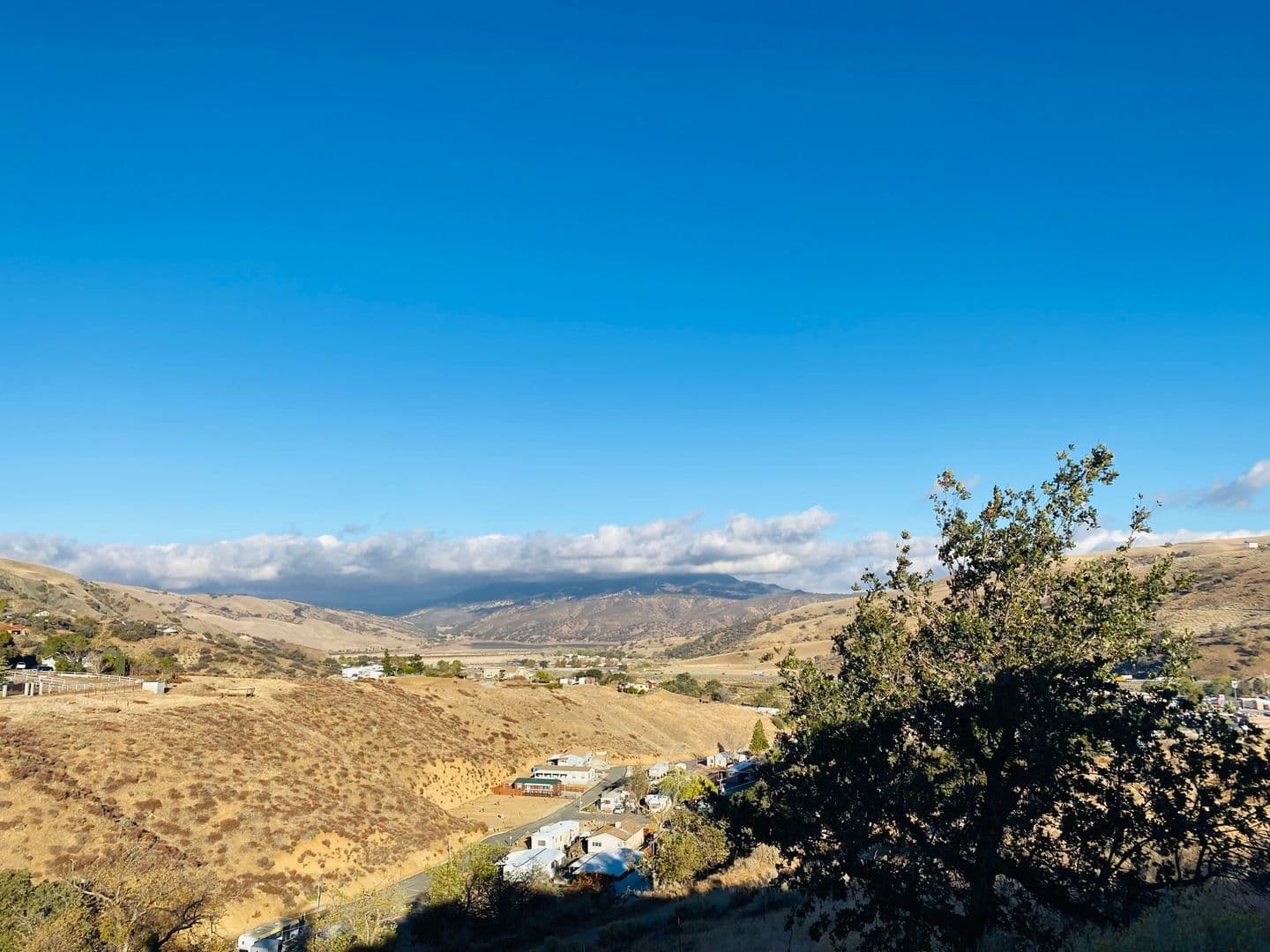 LEBEC House: 801 CUDDY CANYON RD