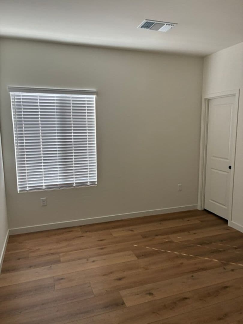 BAKERSFIELD House: 17115 LOVATO LN