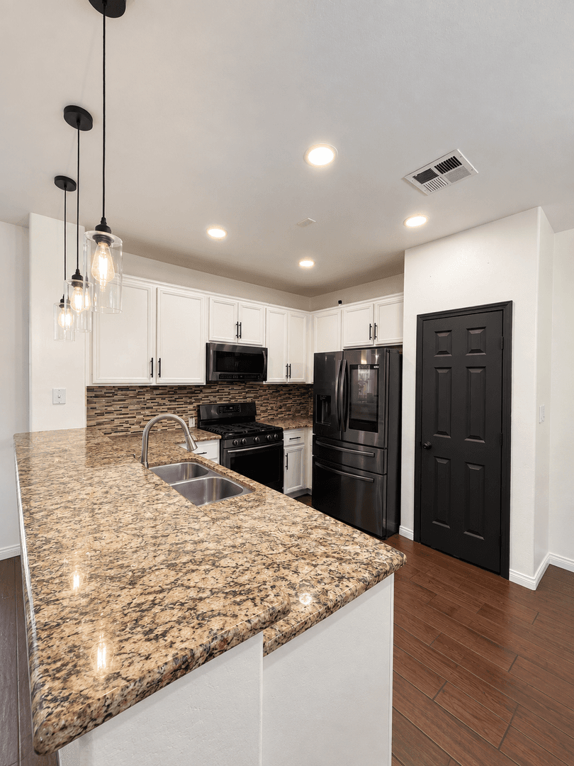 Bakersfield House: 3601 Rio Grande Ln.