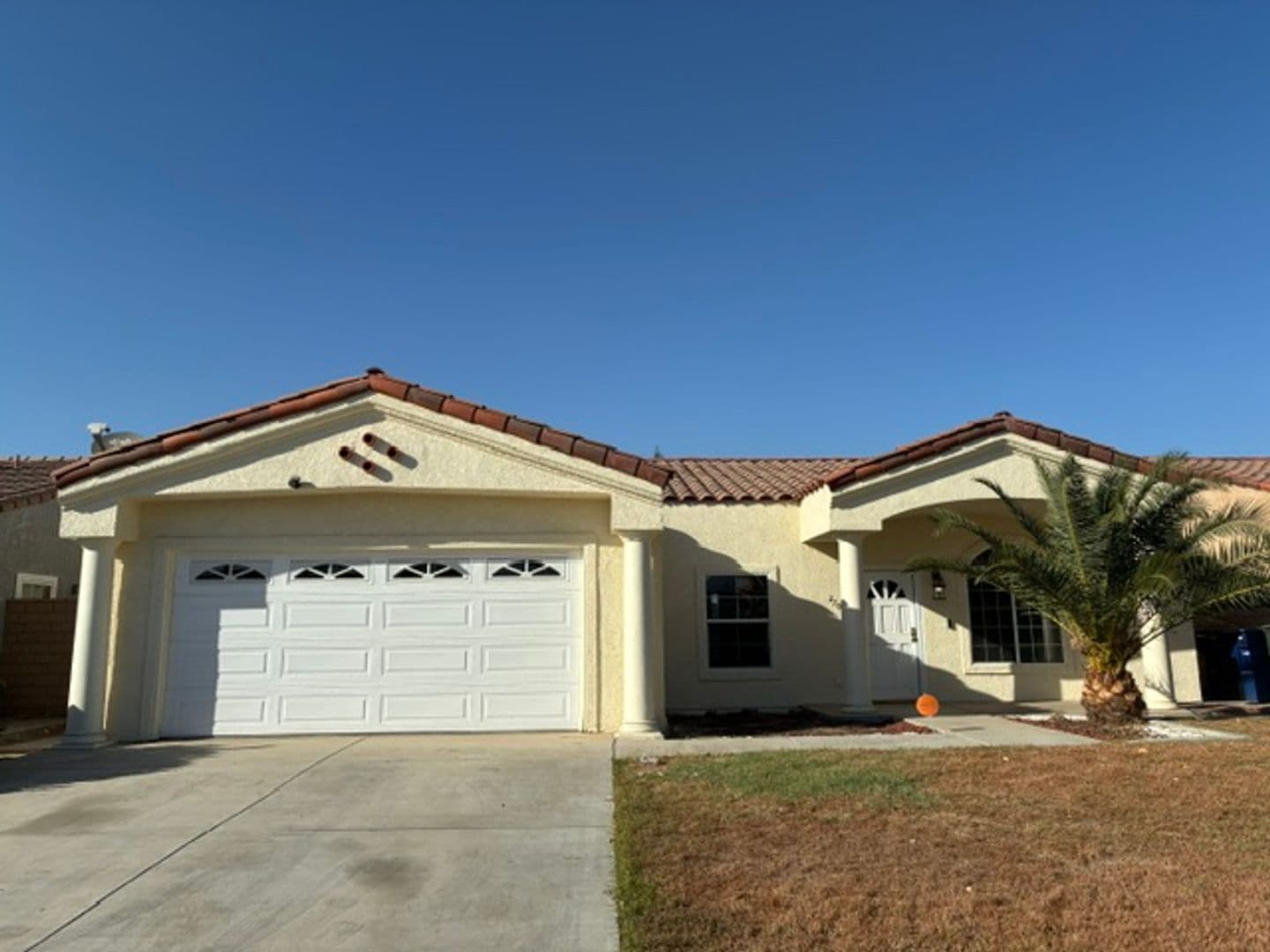 Bakersfield House: 2706 Trentino Ave.