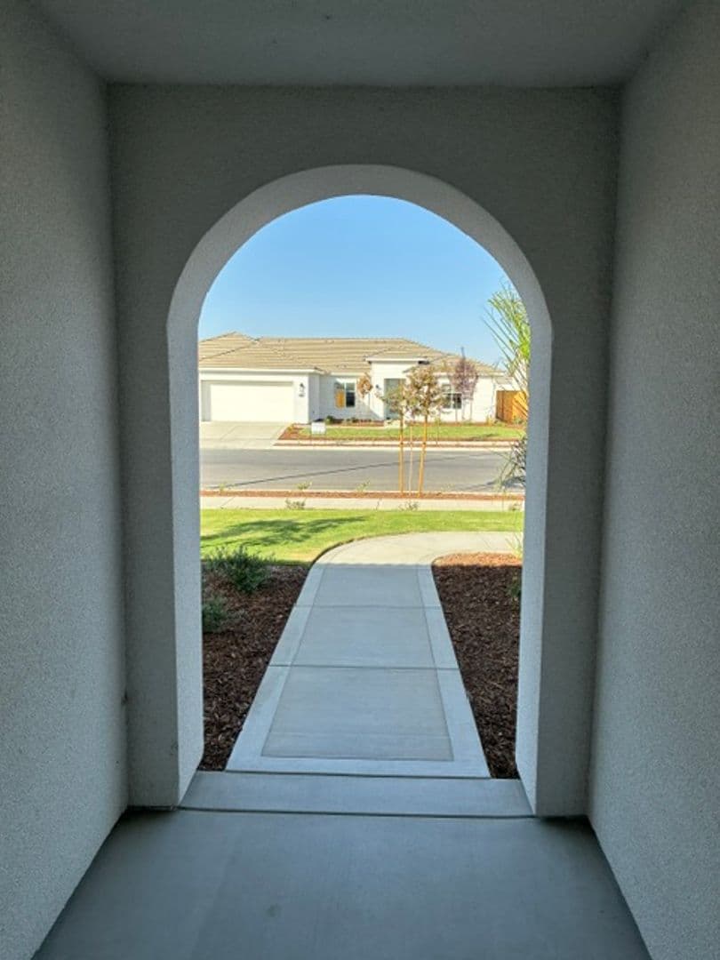 BAKERSFIELD House: 17115 LOVATO LN