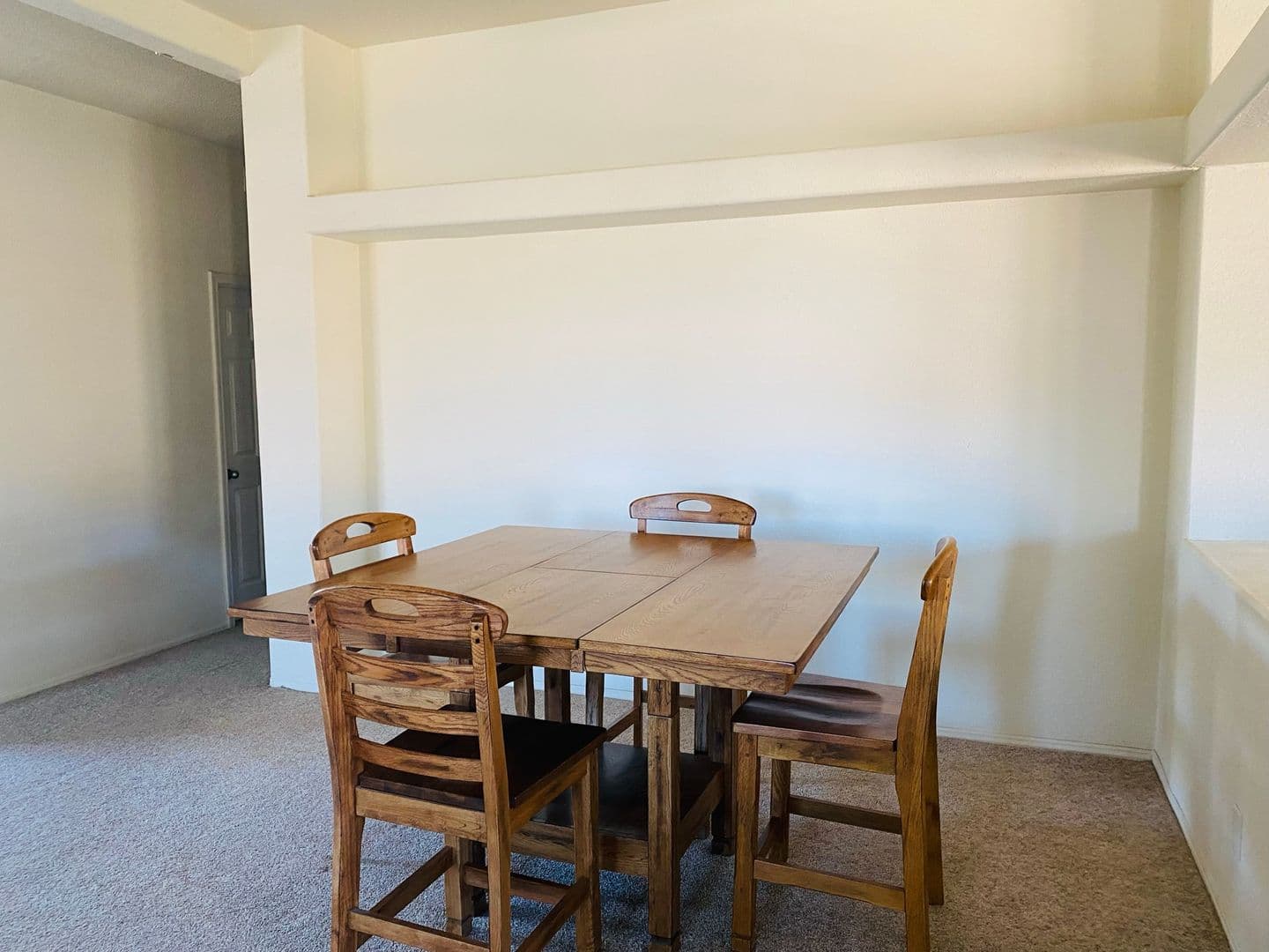 LEBEC House: 801 CUDDY CANYON RD