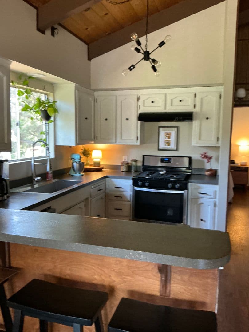 PINE MOUNTAIN CLUB House: 15912 ZURICH WAY