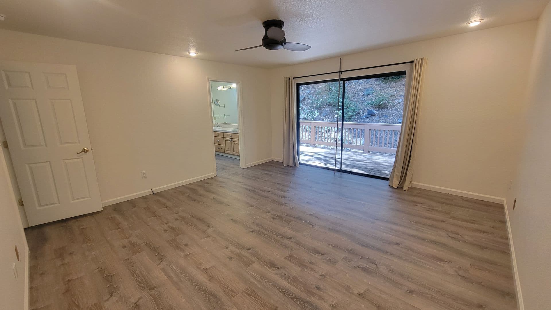 PINE MOUNTAIN CLUB House: 1617 ZION WAY