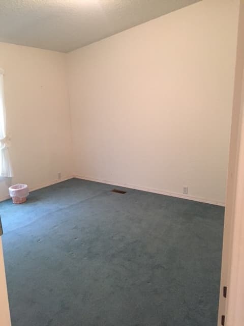 Coulee Dam House: 45 Riverview Dr