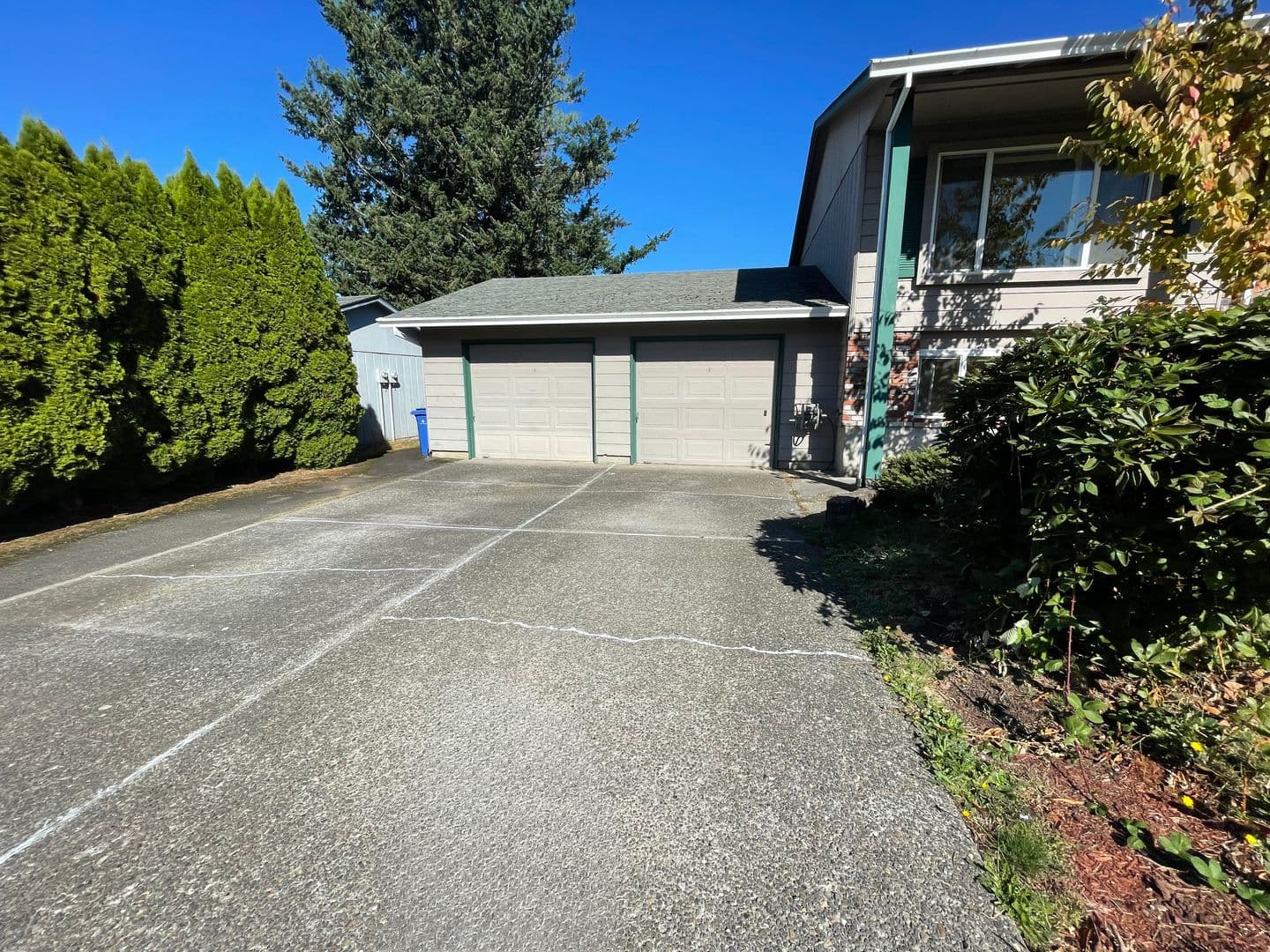 Gresham Apartment: 21055-21059 SE Morrison St