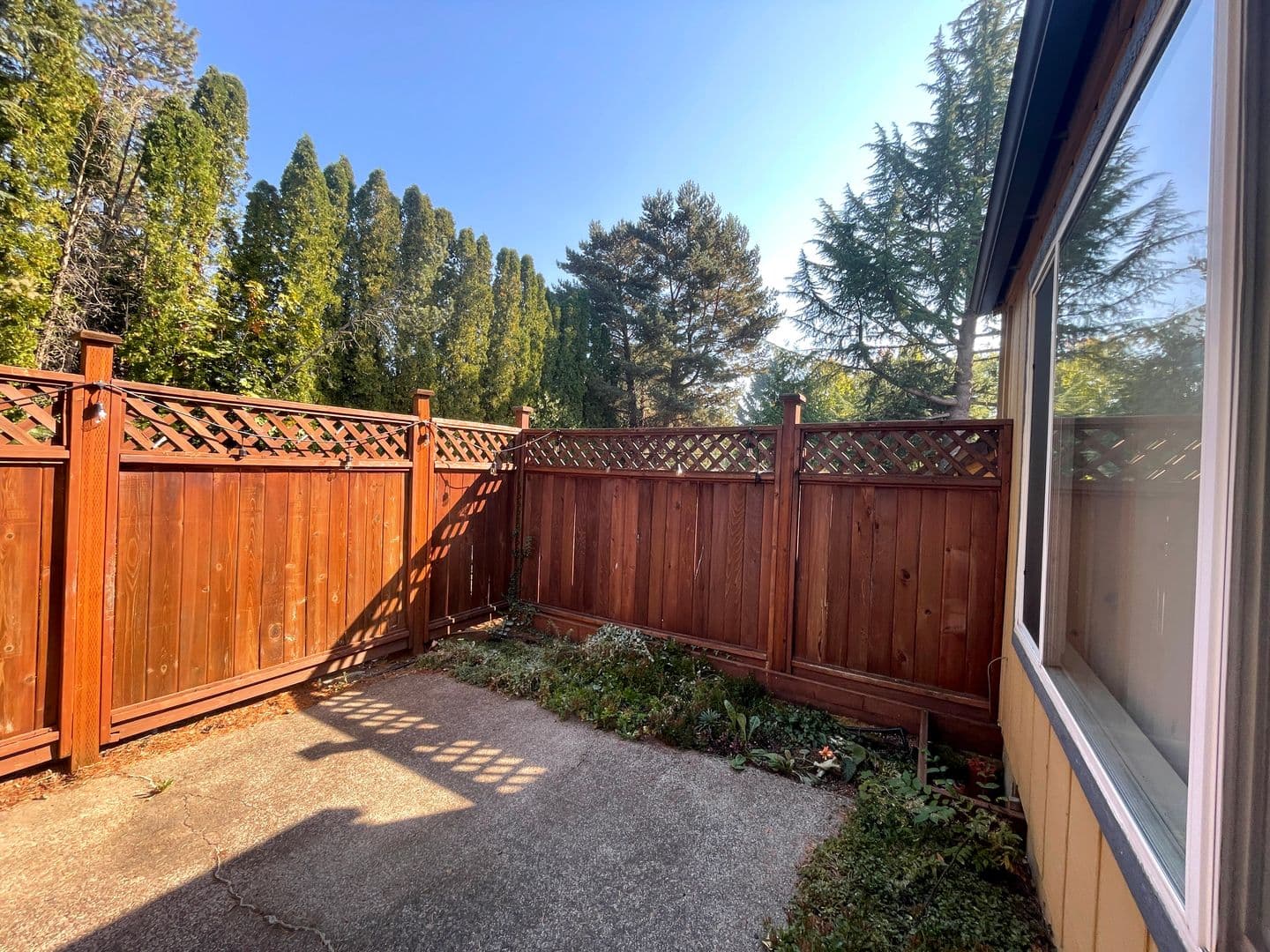 Portland Apartment: 6611 SW Canyon Ln