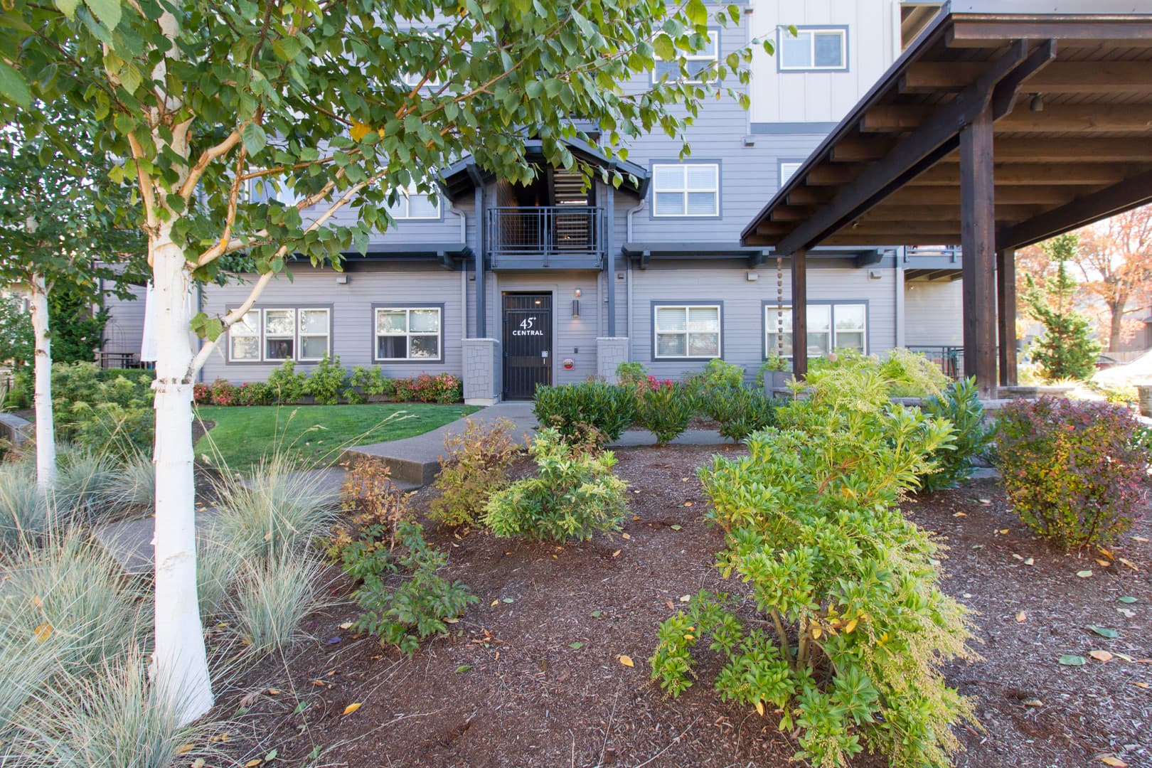 Beaverton Condo: 13925 SW Meridian St. #402
