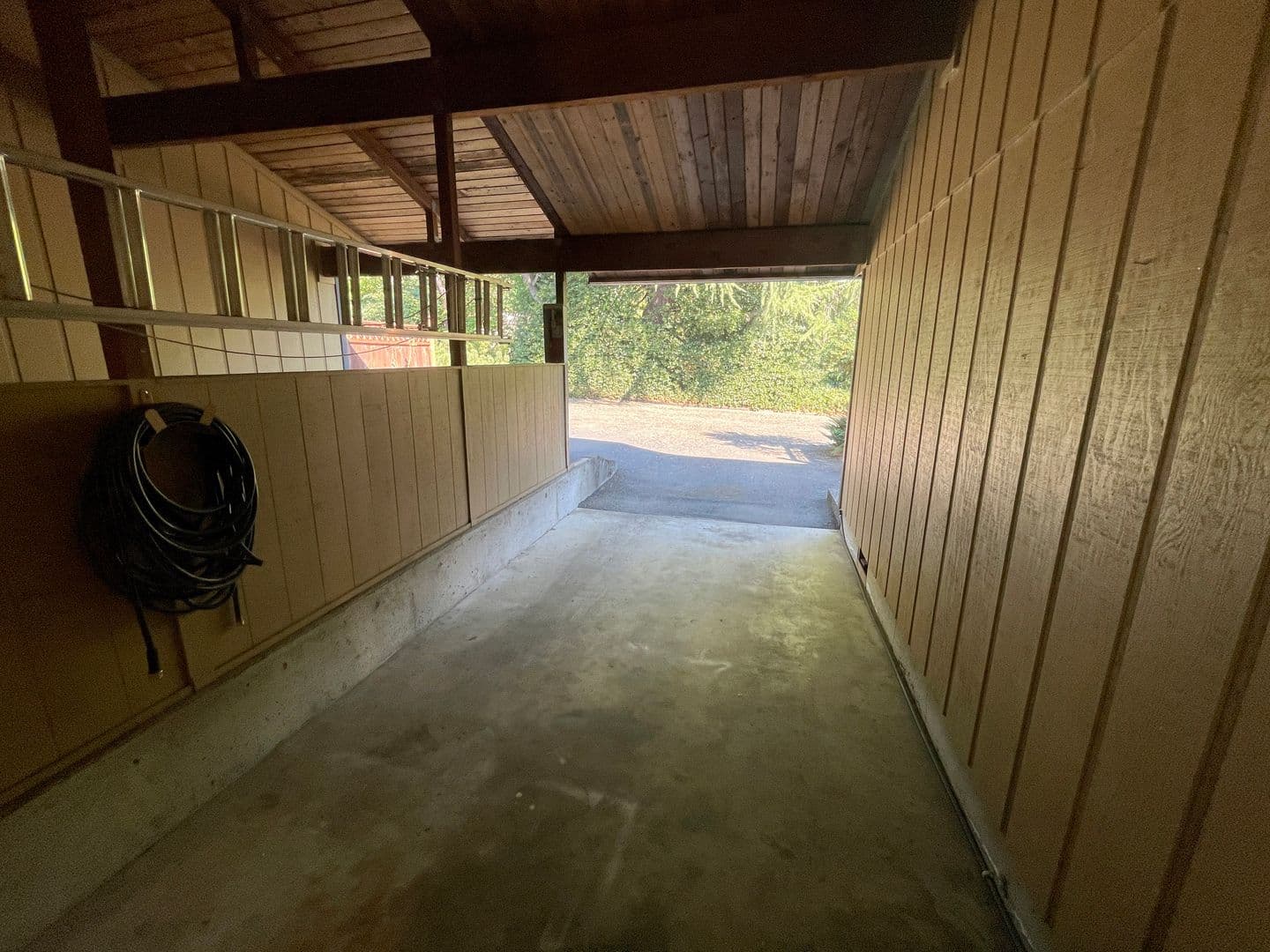 Portland Apartment: 6611 SW Canyon Ln