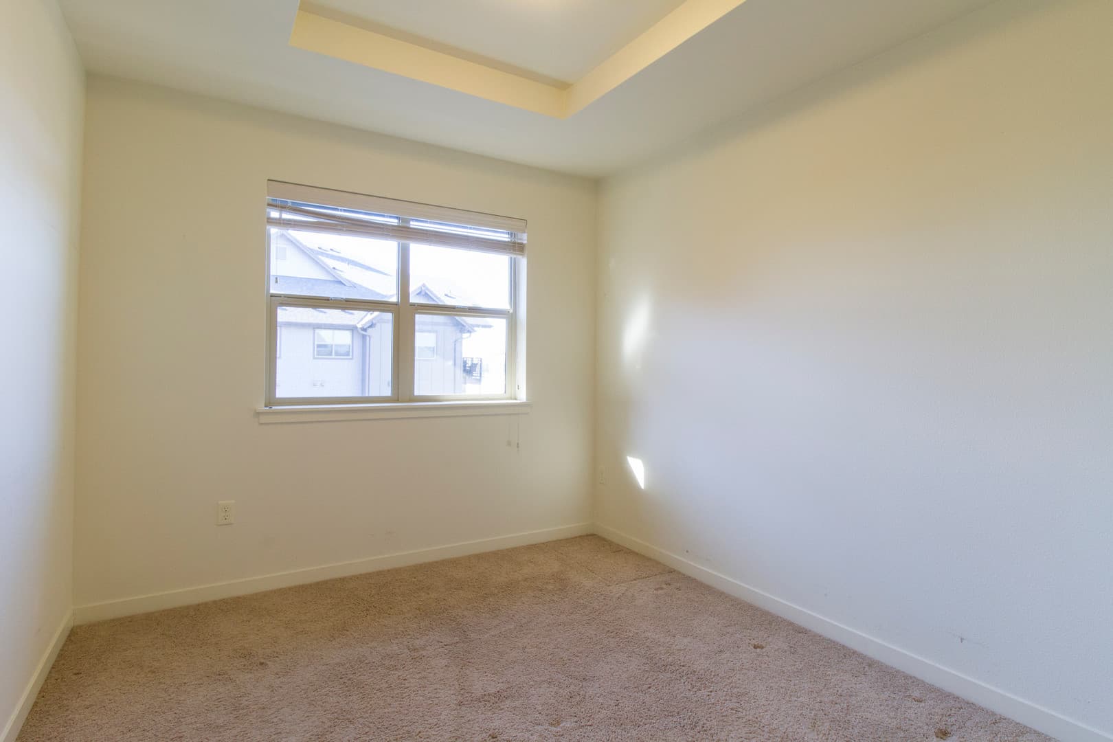 Beaverton Condo: 13925 SW Meridian St. #402