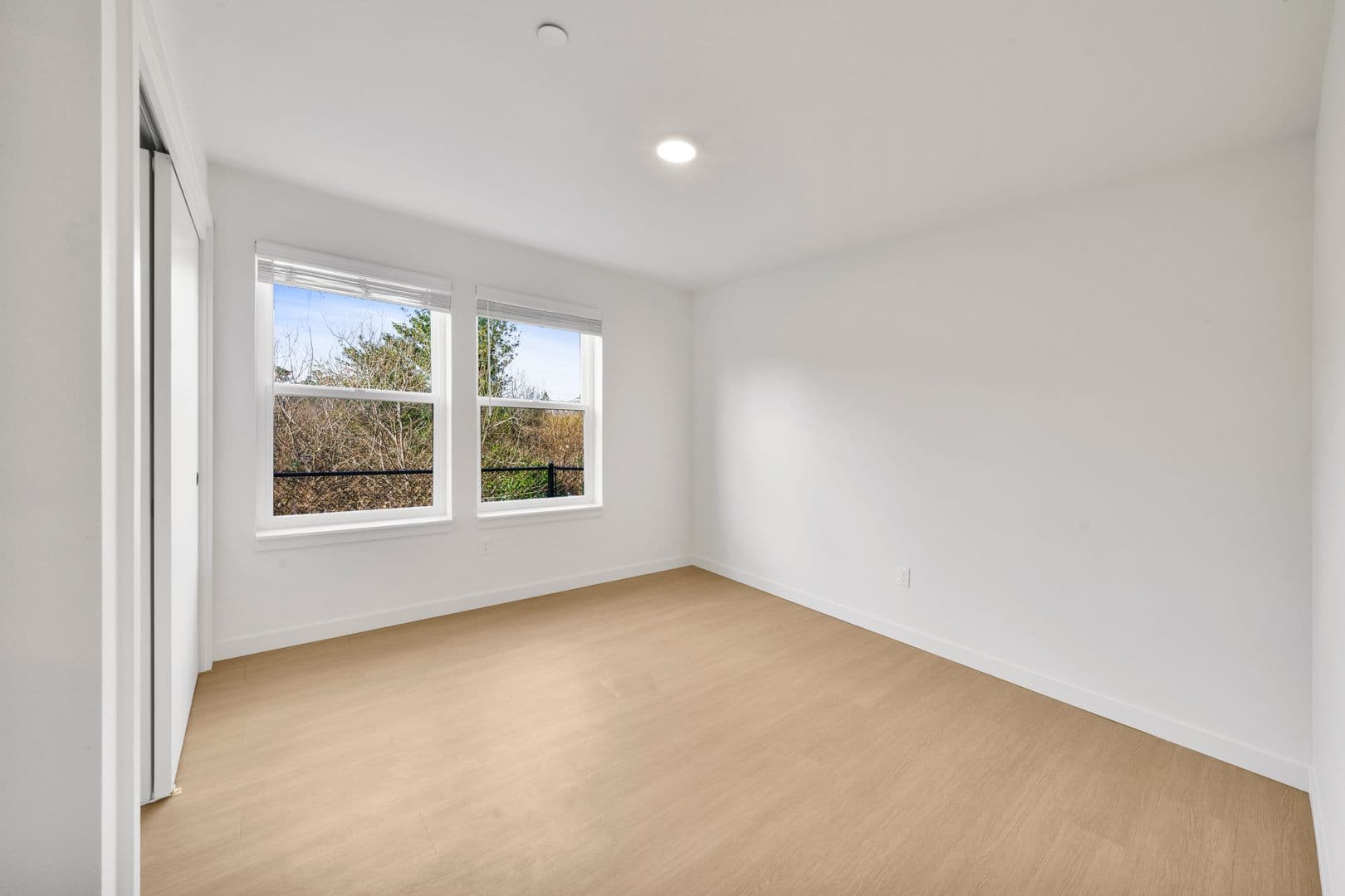 Seaside Apartment: 916 S. Holladay Drive