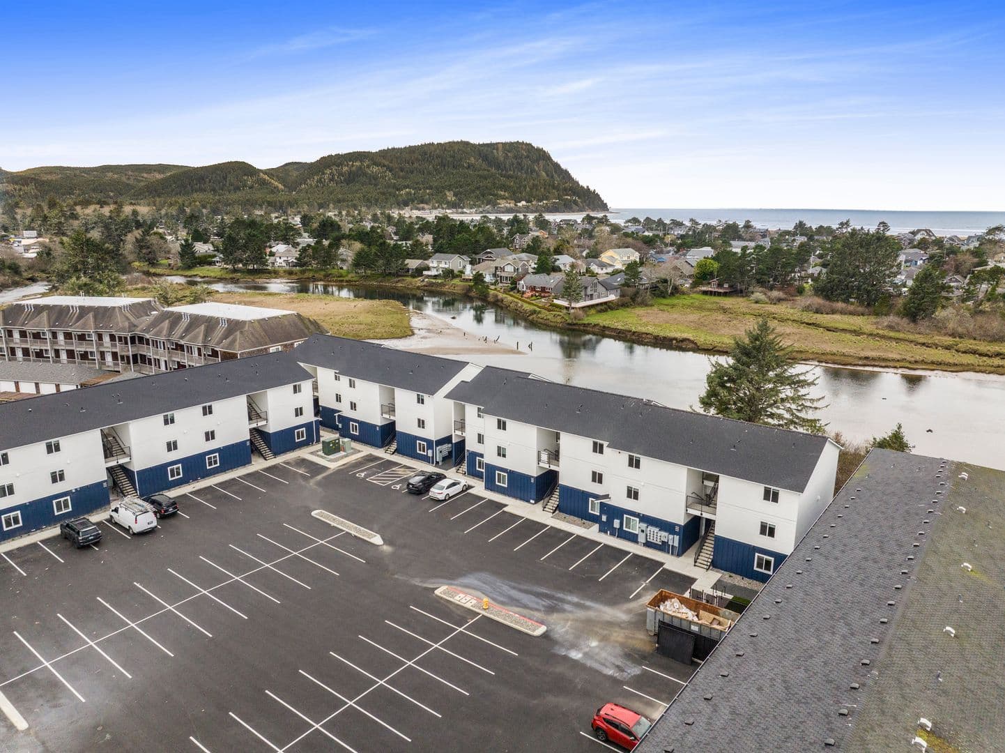Seaside Apartment: 916 S. Holladay Drive