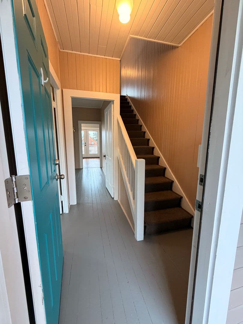 Astoria Apartment: 3356/3372/3376 Franklin Ave.