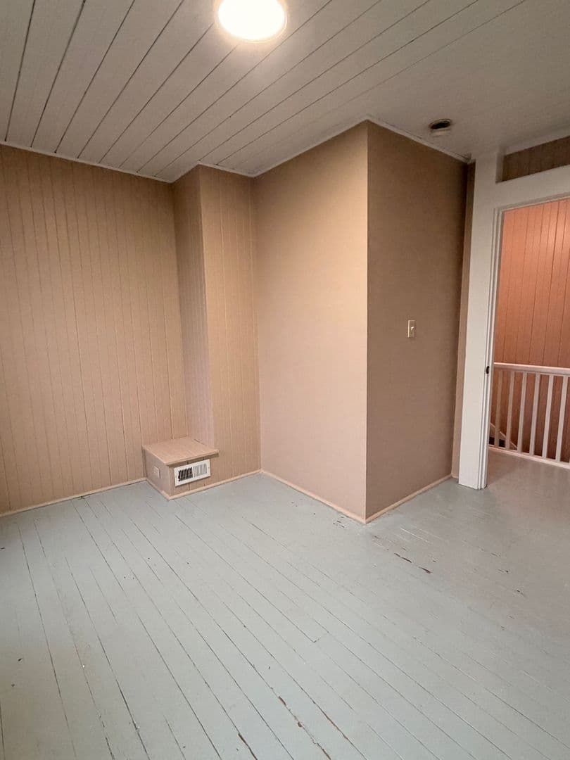 Astoria Apartment: 3356/3372/3376 Franklin Ave.