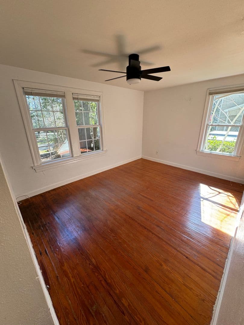 Tallahassee House: 104 Edwards Street