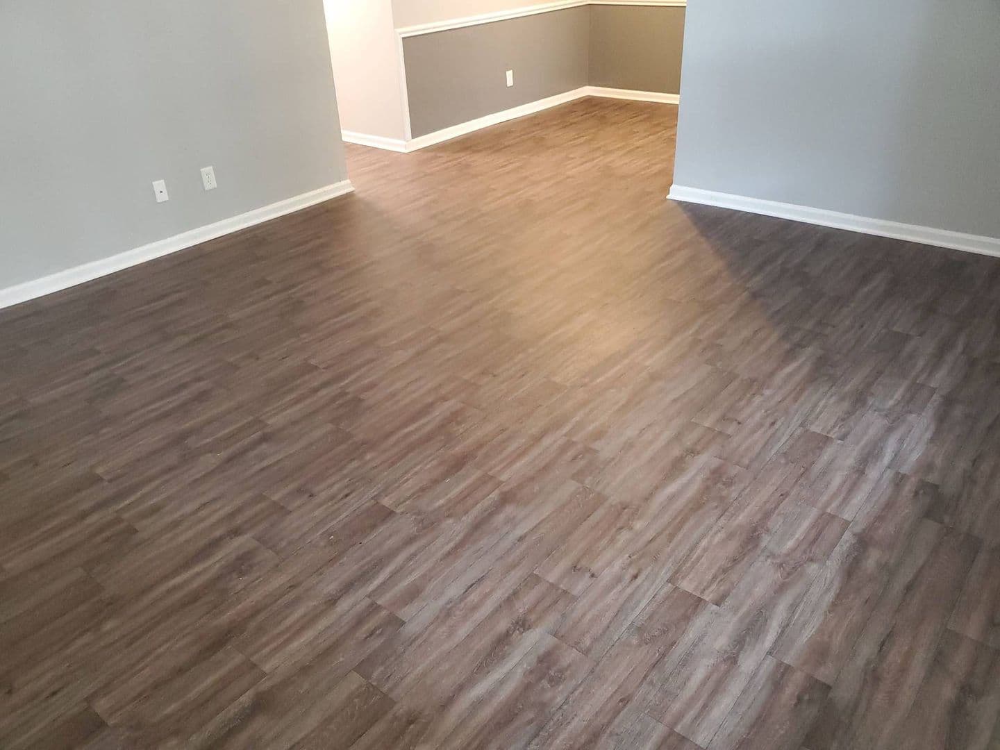 Wichita Apartment: 7826 E. Douglas Ave.