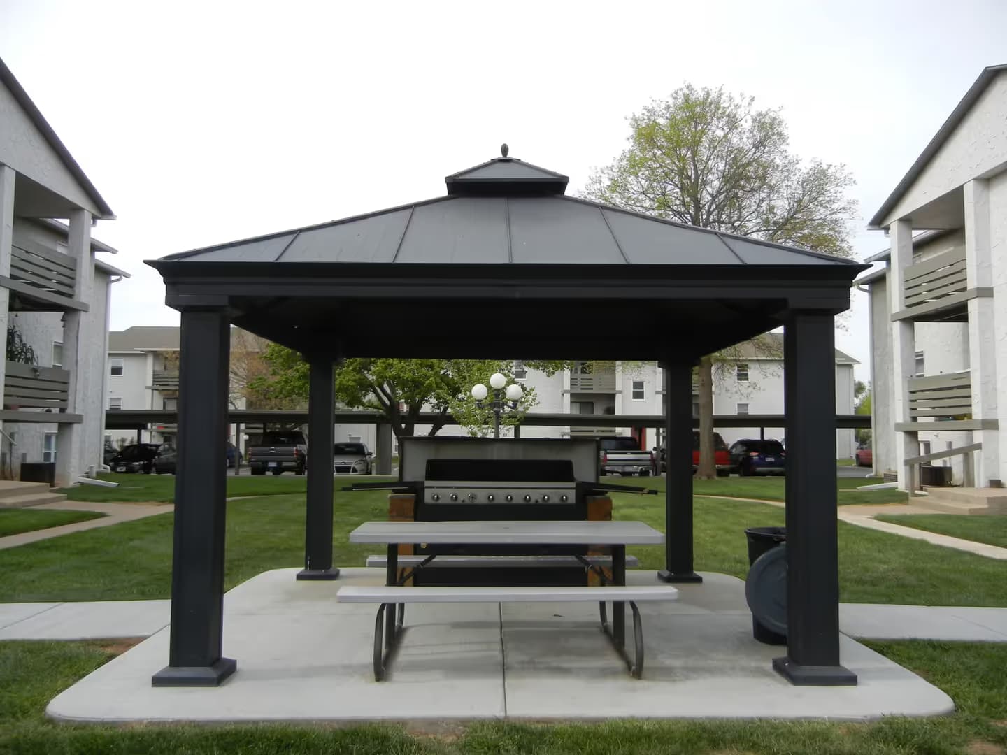 Wichita Apartment: 100 South Ridge Road