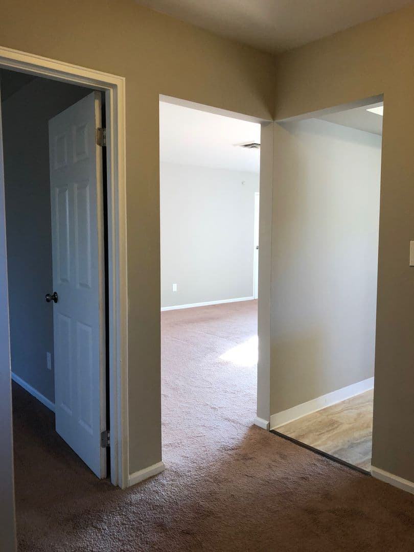Kutztown Apartment: 40-80 S Elm Street